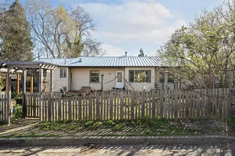 418 Lit Way, Ashland, OR 97520
