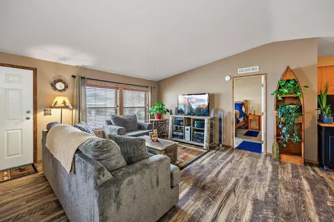 1277 Nadia Way, Central Point, OR 97502 photo 17