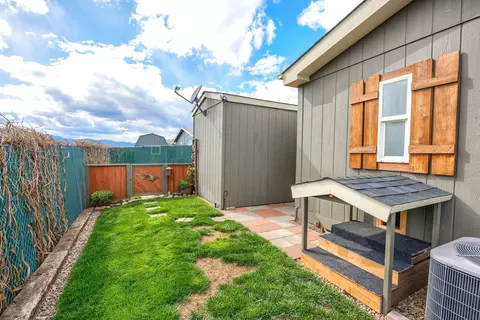 1277 Nadia Way, Central Point, OR 97502 photo 12