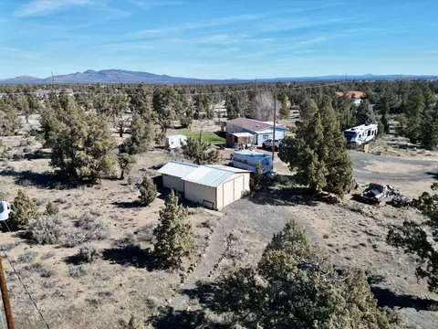 25411 Elk Ln, Bend, OR 97701