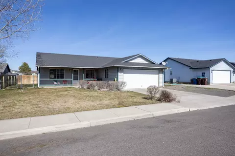 989 NE Snowberry St, Prineville, OR 97754