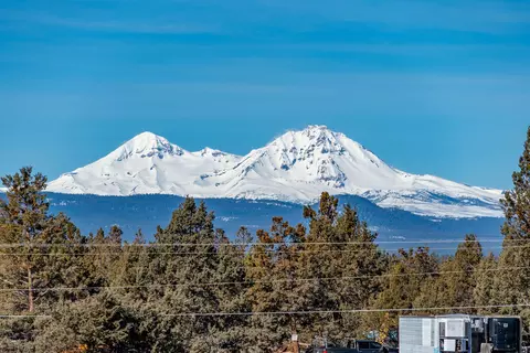 Other - 20230 Rogers Road Rd, Bend, OR 97703 photo 2 of 39