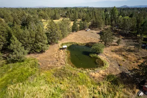 Other - 20230 Rogers Road Rd, Bend, OR 97703 photo 37 of 39
