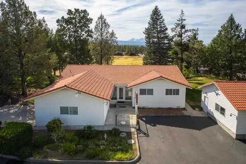 Other - 20230 Rogers Road Rd, Bend, OR 97703 photo 28 of 39