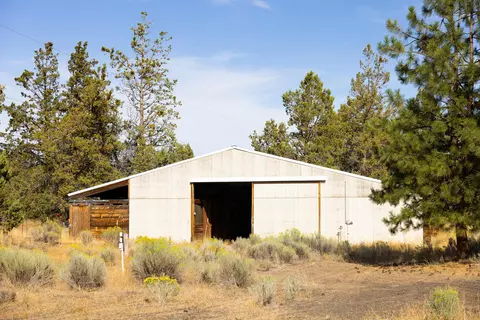 Other - 20230 Rogers Road Rd, Bend, OR 97703 photo 20 of 39