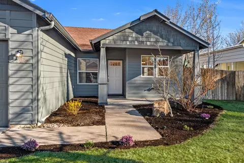 20060 Badger Rd, Bend, OR 97702 photo 3