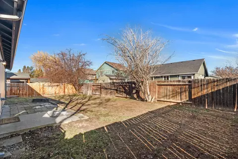 20060 Badger Rd, Bend, OR 97702 photo 24