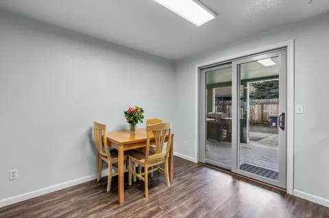 2818 NE Sycamore Ct, Bend, OR 97701 photo 10