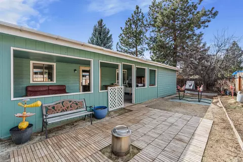 2818 NE Sycamore Ct, Bend, OR 97701 photo 29
