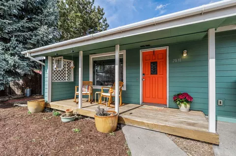 2818 NE Sycamore Ct, Bend, OR 97701 photo 3