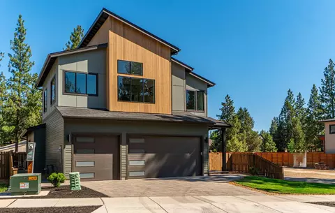 19728 Hollygrape St #LOT 2, Bend, OR 97702