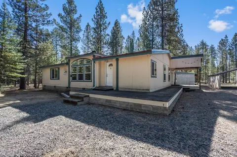 52322 Elderberry Ct, La Pine, OR 97739 photo 2
