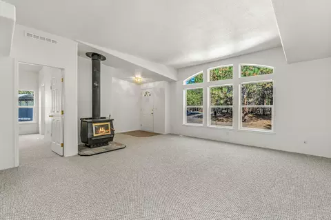 52322 Elderberry Ct, La Pine, OR 97739 photo 12