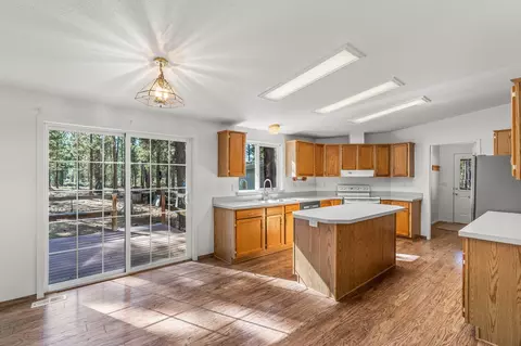 52322 Elderberry Ct, La Pine, OR 97739 photo 13