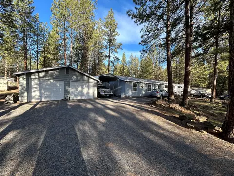 61154 Chuckanut Dr, Bend, OR 97702 photo 4