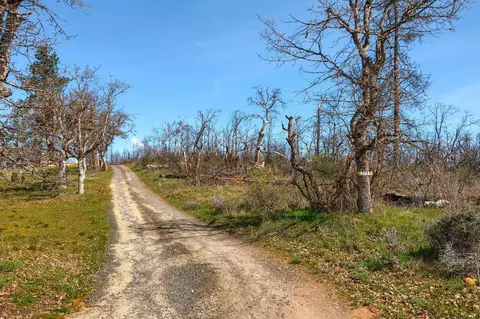 5775 Butte Falls Hwy, Eagle Point, OR 97524