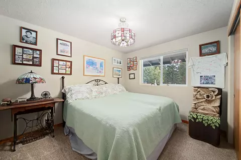 Bedroom - 16518 Sprague Loop, La Pine, OR 97739 photo 3 of 3
