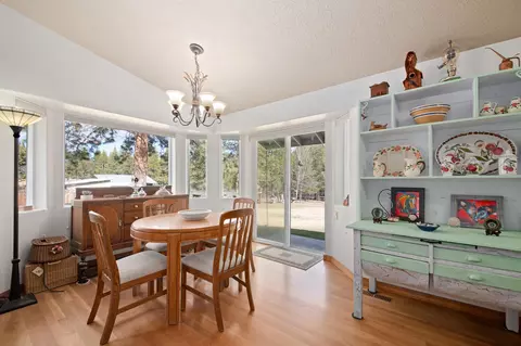 Dining - 16518 Sprague Loop, La Pine, OR 97739 photo 1 of 1