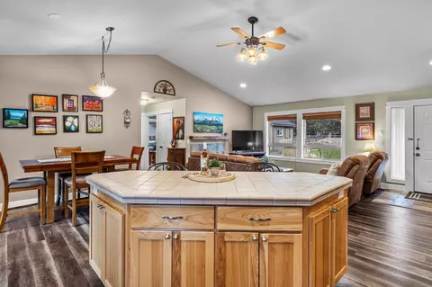 Kitchen - 17085 Oxnard Rd, Bend, OR 97707 photo 2 of 2