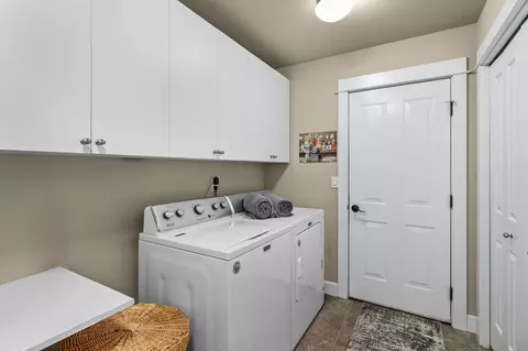 Other - 17085 Oxnard Rd, Bend, OR 97707 photo 8 of 11