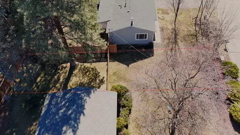 544 SE 5th St, Bend, OR 97702 photo 4