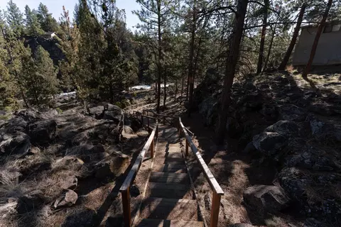 700 NW Broken Arrow Rd, Bend, OR 97703 photo 5