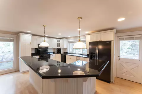 700 NW Broken Arrow Rd, Bend, OR 97703 photo 14