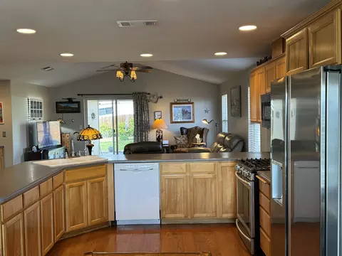 Other - 896 Ridgeview Dr, Eagle Point, OR 97524 photo 4 of 16
