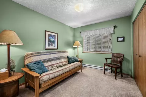 Bedroom - 16545 Sprague Loop, La Pine, OR 97739 photo 1 of 7