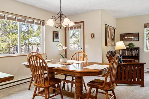 Dining - 16545 Sprague Loop, La Pine, OR 97739 photo 2 of 2