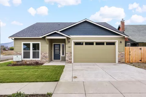 1681 Thomas Rd, Medford, OR 97501
