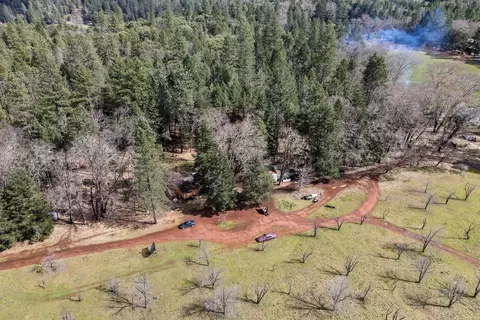 View/Area - 1245 E Crow Rd, Merlin, OR 97532 photo 7 of 10