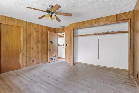 Living - 1245 E Crow Rd, Merlin, OR 97532 photo 2 of 2