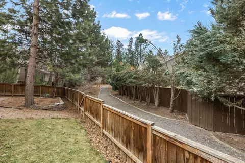 Other - 19574 Meadowbrook Dr, Bend, OR 97702 photo 4 of 4
