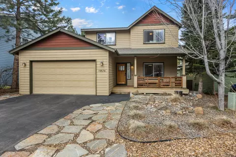 19574 Meadowbrook Dr, Bend, OR 97702