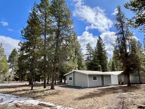 Exterior - 52577 River Pine Rd, La Pine, OR 97739 photo 4 of 6