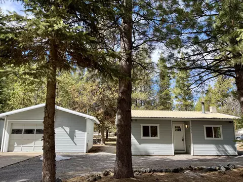 Exterior - 52577 River Pine Rd, La Pine, OR 97739 photo 2 of 6