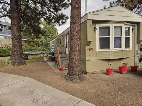 61000 Brosterhous Rd #551, Bend, OR 97702