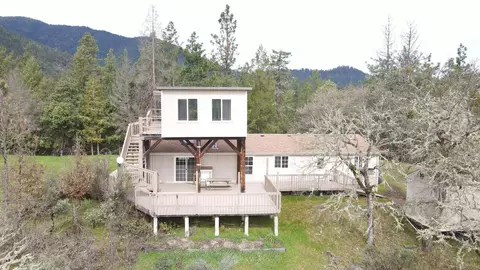 333 Pine Tree Dr, Williams, OR 97544 photo 25