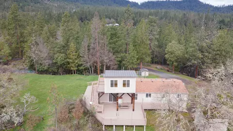 333 Pine Tree Dr, Williams, OR 97544 photo 27