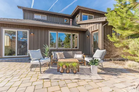 Exterior - 60431 Snap Shot Loop, Bend, OR 97702 photo 3 of 6