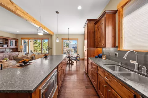 Kitchen - 60431 Snap Shot Loop, Bend, OR 97702 photo 2 of 3