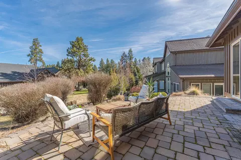 Exterior - 60431 Snap Shot Loop, Bend, OR 97702 photo 4 of 6