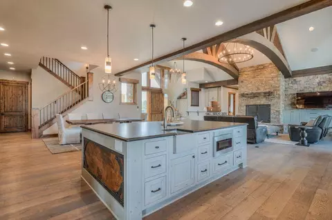 Kitchen - 56647 Dancing Rock Loop, Bend, OR 97707 photo 3 of 5