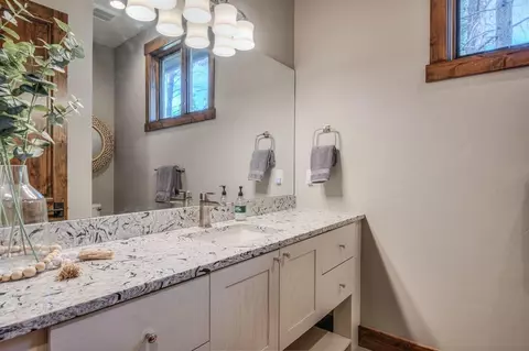 Bath - 56647 Dancing Rock Loop, Bend, OR 97707 photo 7 of 11