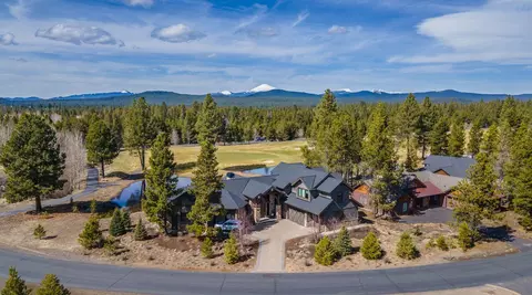 View/Area - 56647 Dancing Rock Loop, Bend, OR 97707 photo 2 of 17
