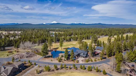 View/Area - 56647 Dancing Rock Loop, Bend, OR 97707 photo 3 of 17