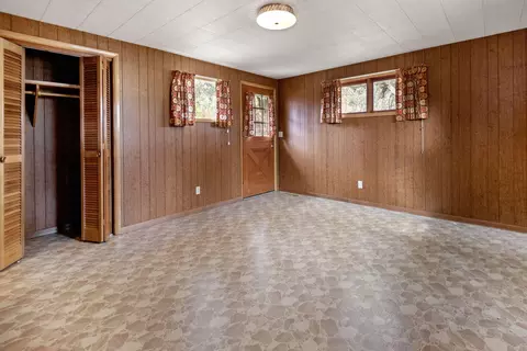 Bedroom - 1060 NE 9th St, Bend, OR 97701 photo 1 of 1