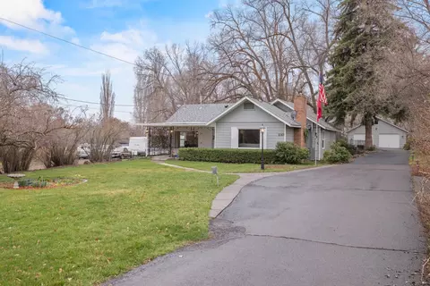 1110 Kane St, Klamath Falls, OR 97603