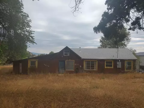 1043 SW Crestview Rd, Prineville, OR 97754